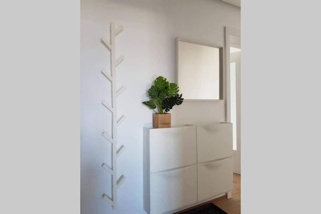 Living Home, Apartament Cu Doua Dormitoare Si Doua Bai Cisnădie Εξωτερικό φωτογραφία